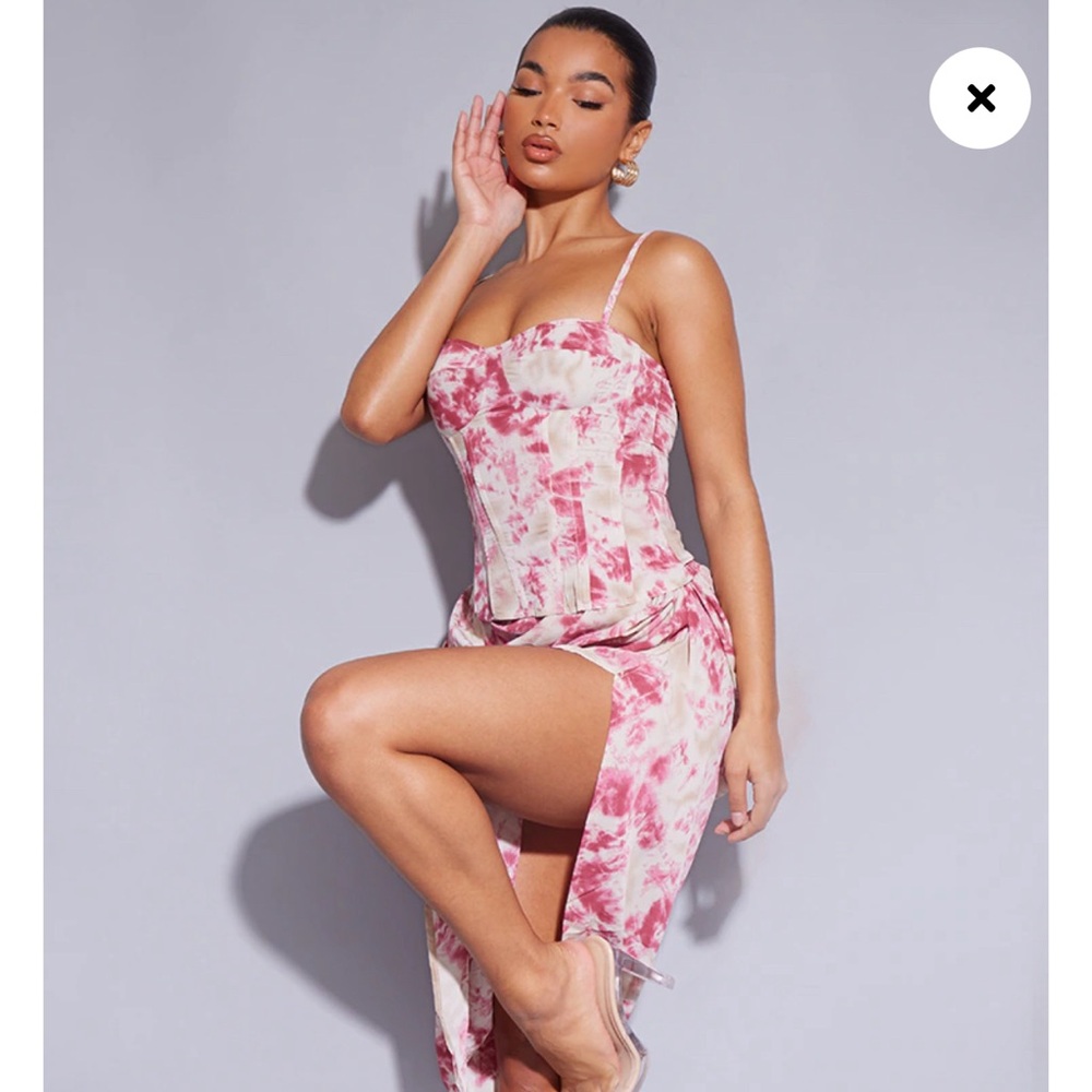 Pretty littlee thing tie dye set